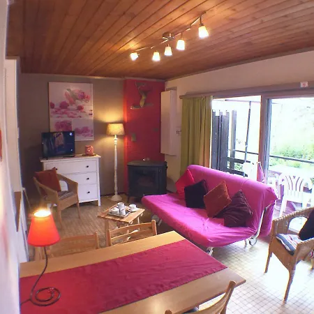 Lovely Mosan Cottages Dom wakacyjny *